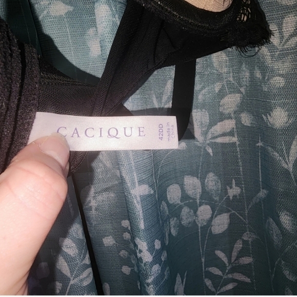 Cacique 42dd bra - Picture 2 of 2